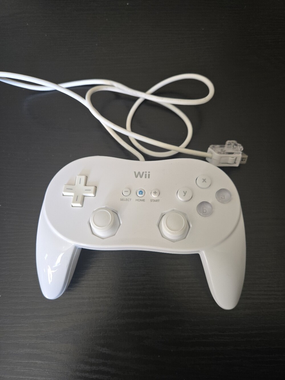 Official OEM Nintendo Wii & U Brand Classic Controller Pro RVL-005 White